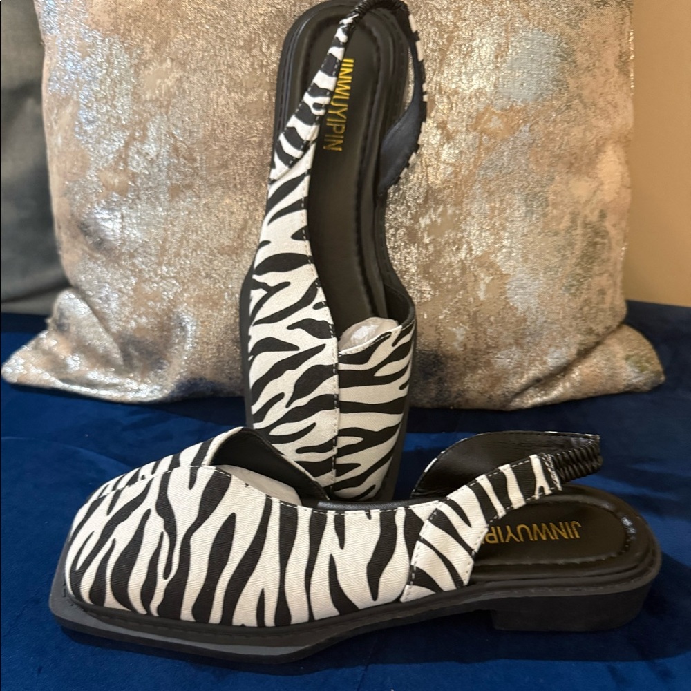 Zebra print flats